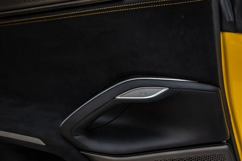 2024 Ferrari Purosangue - Image 30 of 31