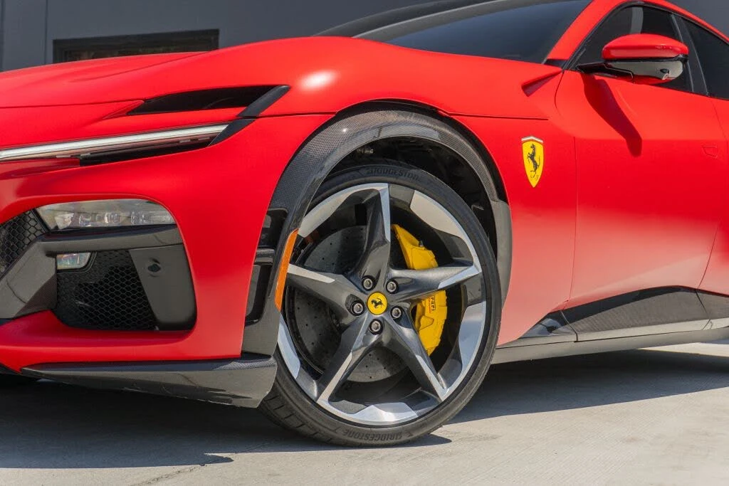 2024 Ferrari Purosangue - Image 16 of 31