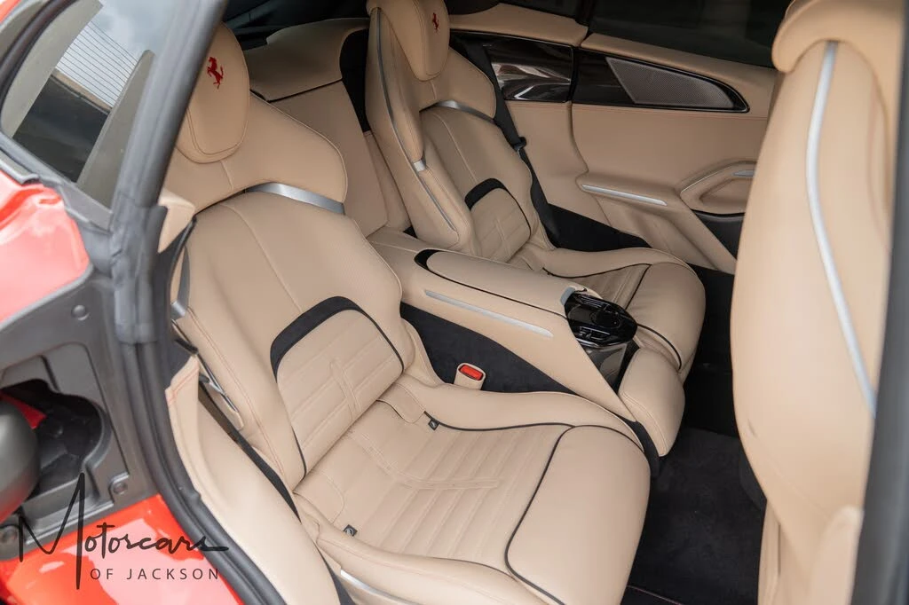 2024 Ferrari Purosangue - Image 25 of 31