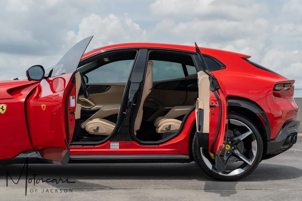2024 Ferrari Purosangue - Image 12 of 31