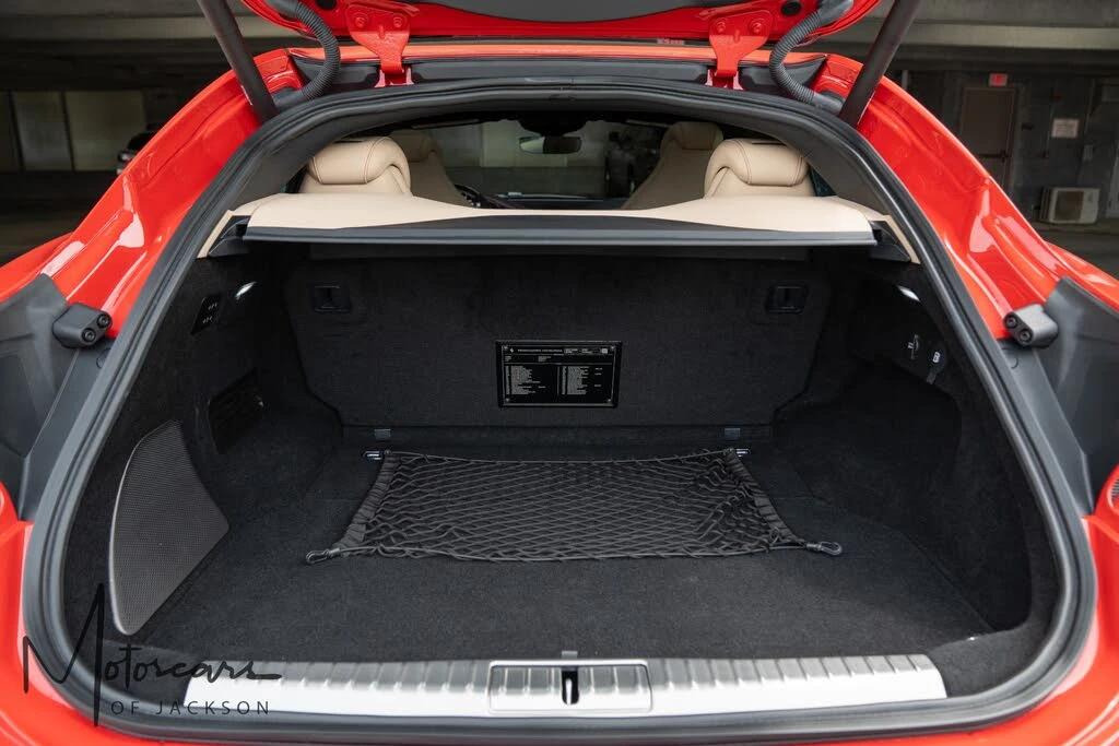 2024 Ferrari Purosangue - Image 19 of 31