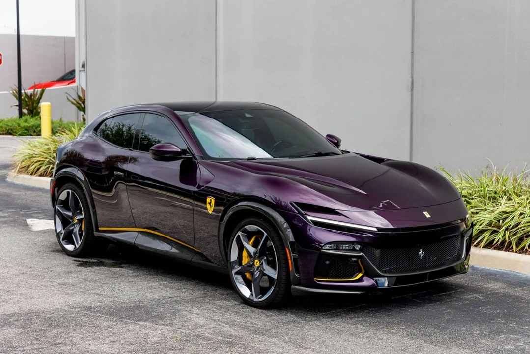 2024 Ferrari Purosangue - Image 7 of 31