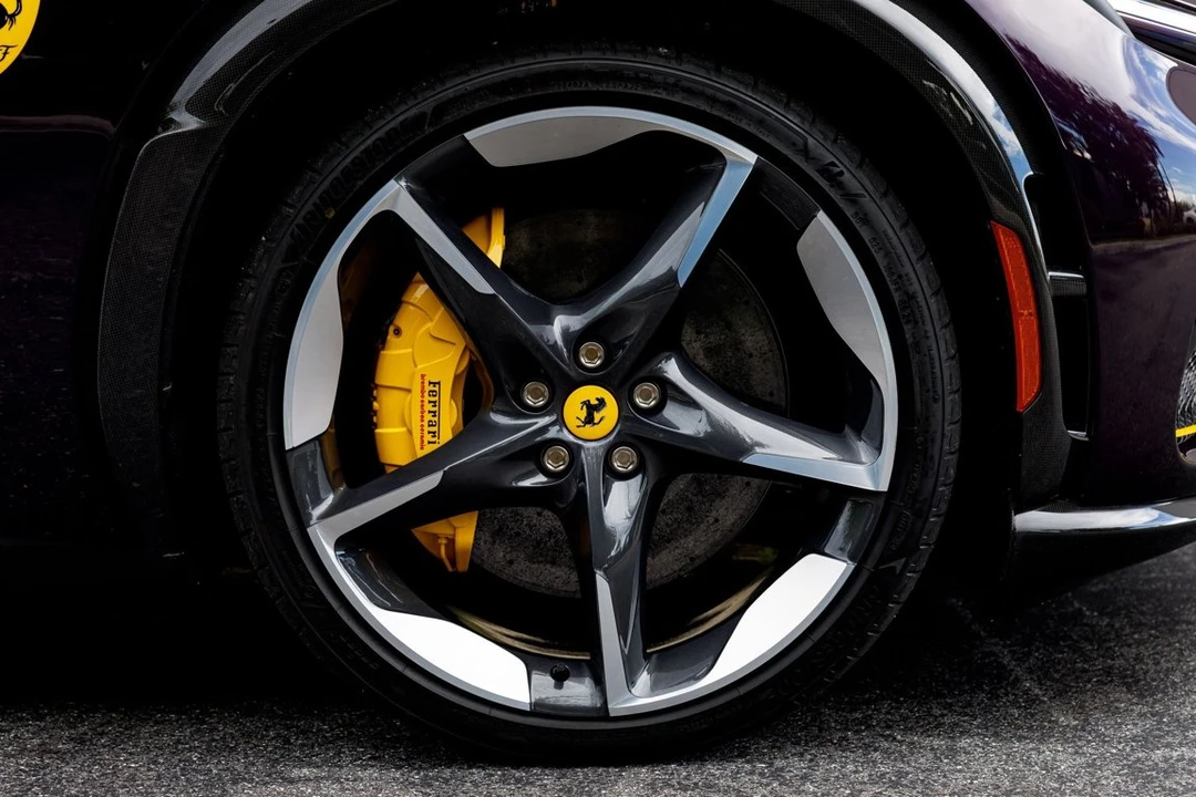 2024 Ferrari Purosangue - Image 18 of 31