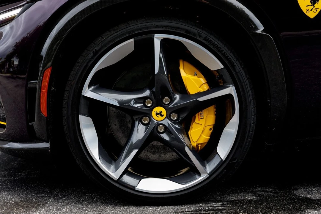 2024 Ferrari Purosangue - Image 15 of 31