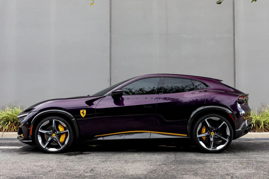 2024 Ferrari Purosangue - Image 2 of 31