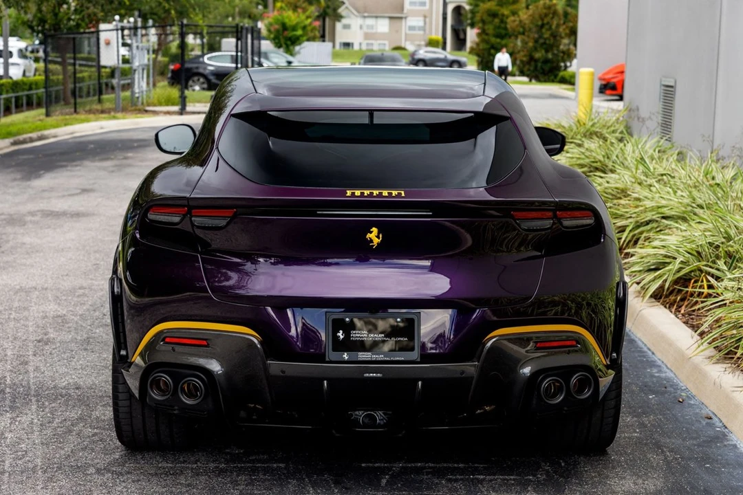 2024 Ferrari Purosangue - Image 4 of 31