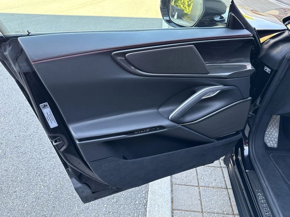2024 Ferrari Purosangue - Image 28 of 31