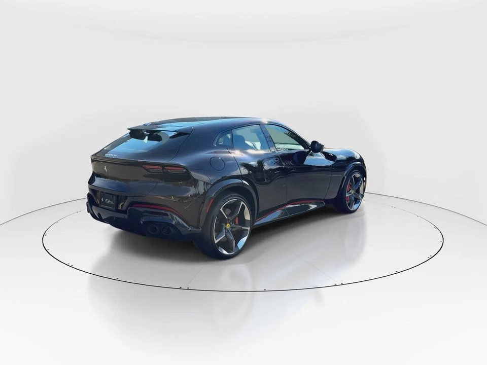 2024 Ferrari Purosangue - Image 8 of 31