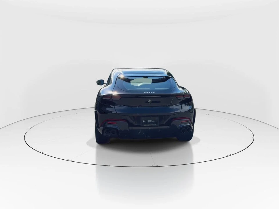 2024 Ferrari Purosangue - Image 7 of 31