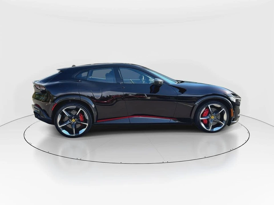 2024 Ferrari Purosangue - Image 9 of 31