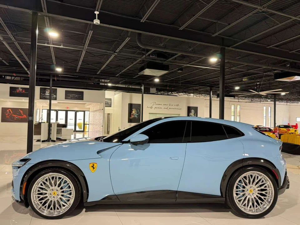 2024 Ferrari Purosangue - Image 4 of 21
