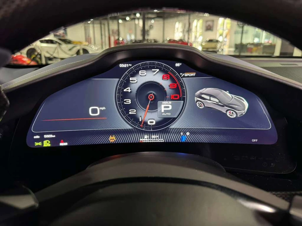 2024 Ferrari Purosangue - Image 19 of 21