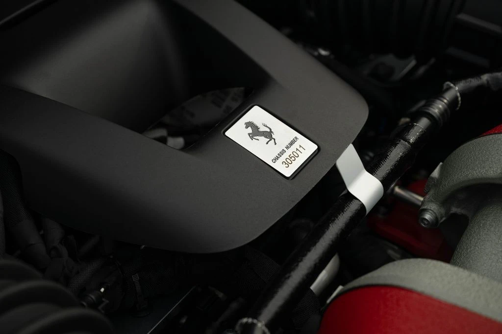 2024 Ferrari Purosangue - Image 15 of 21