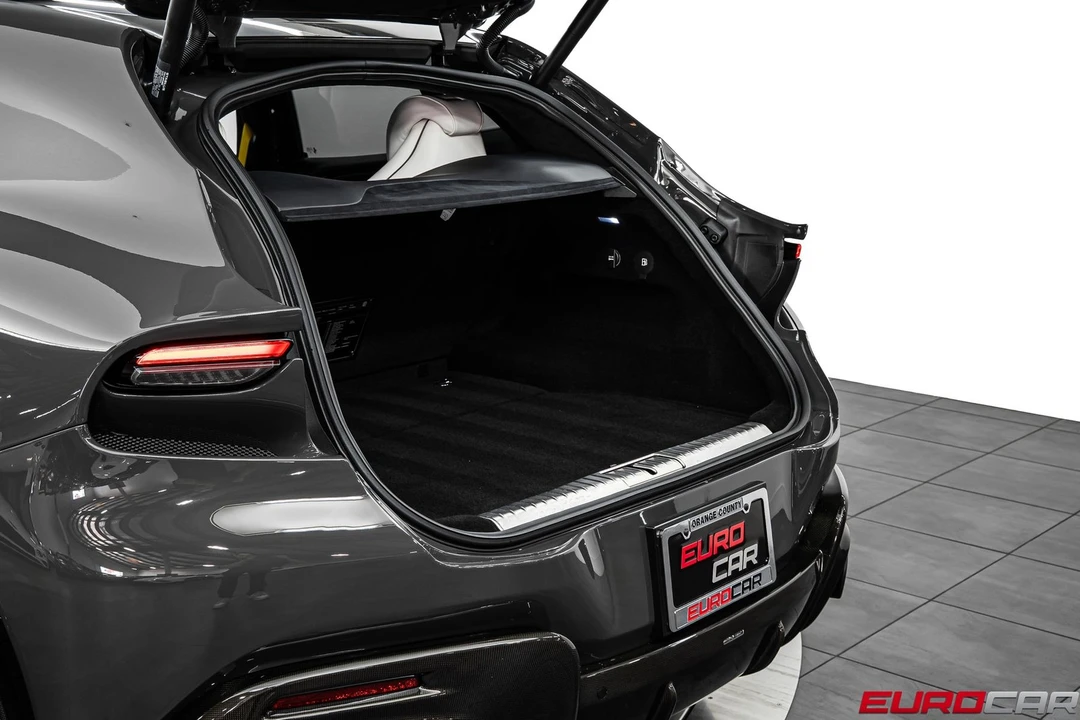 2024 Ferrari Purosangue - Image 25 of 31