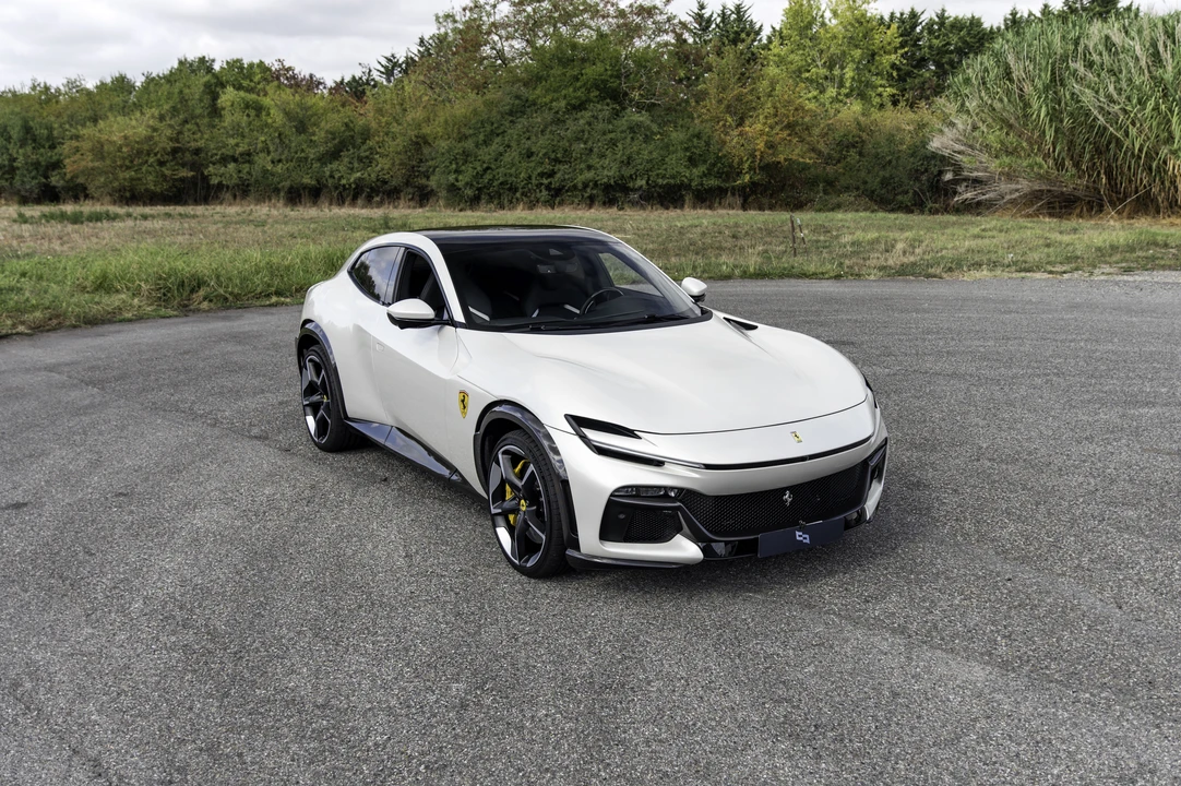 2024 Ferrari Purosangue - Image 19 of 31