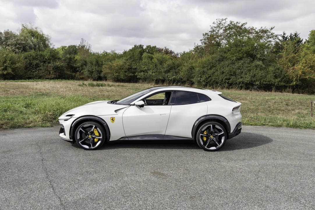 2024 Ferrari Purosangue - Image 16 of 31