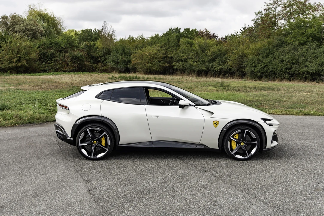 2024 Ferrari Purosangue - Image 12 of 31