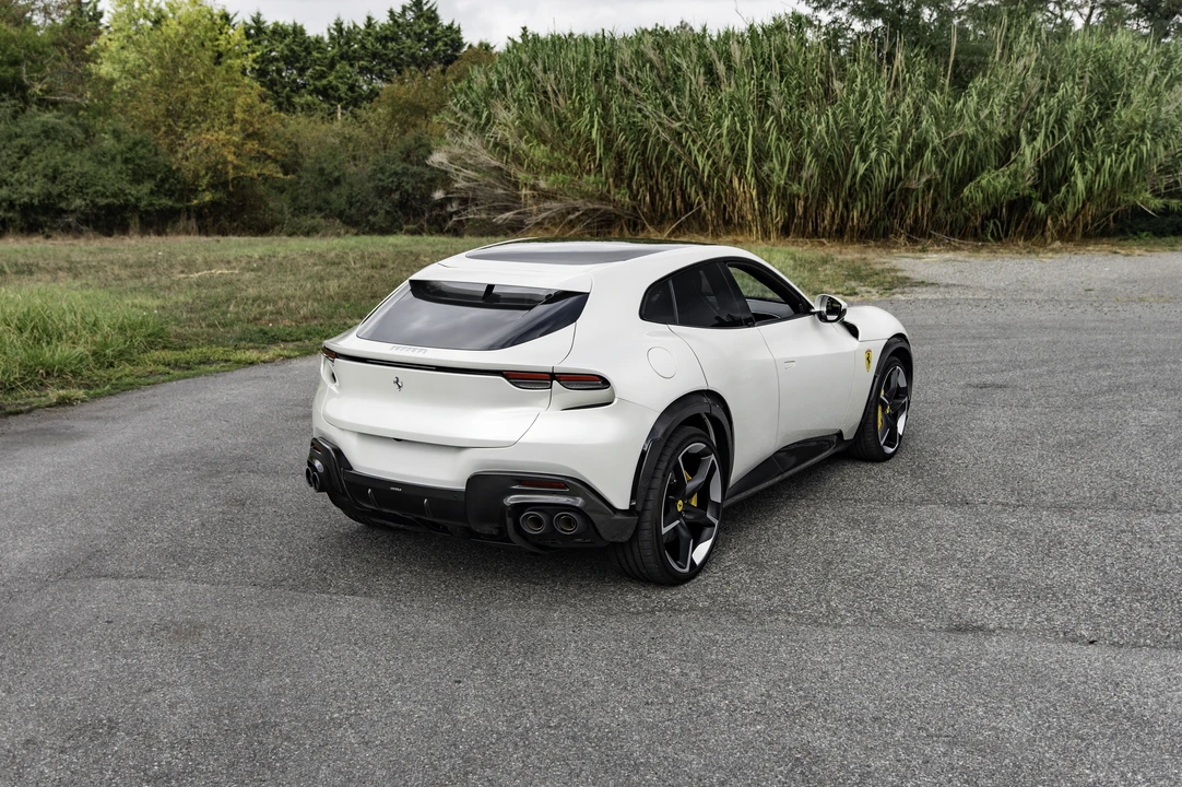 2024 Ferrari Purosangue - Image 13 of 31