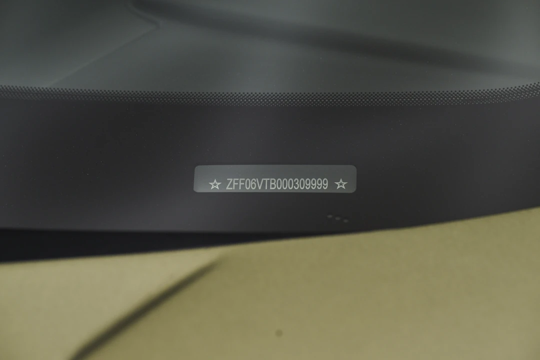 2024 Ferrari Purosangue - Image 27 of 31