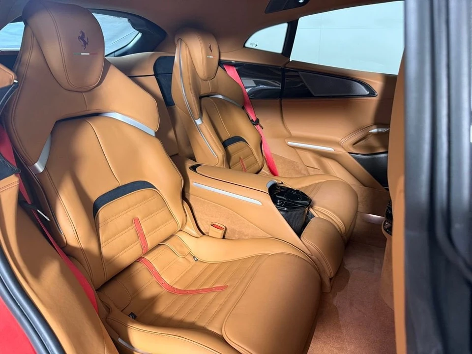 2024 Ferrari Purosangue - Image 25 of 30