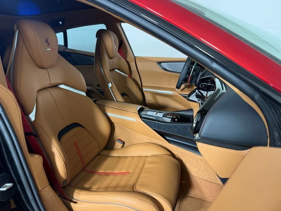 2024 Ferrari Purosangue - Image 24 of 30