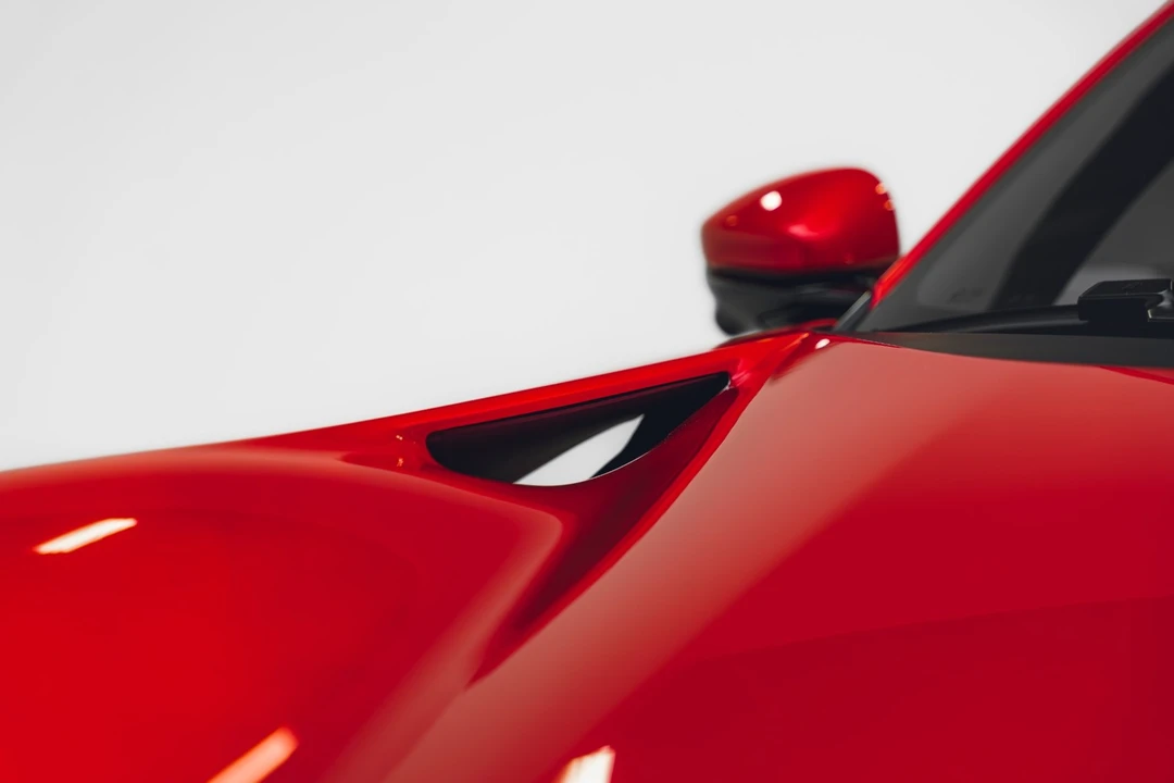 2024 Ferrari Purosangue - Image 27 of 31