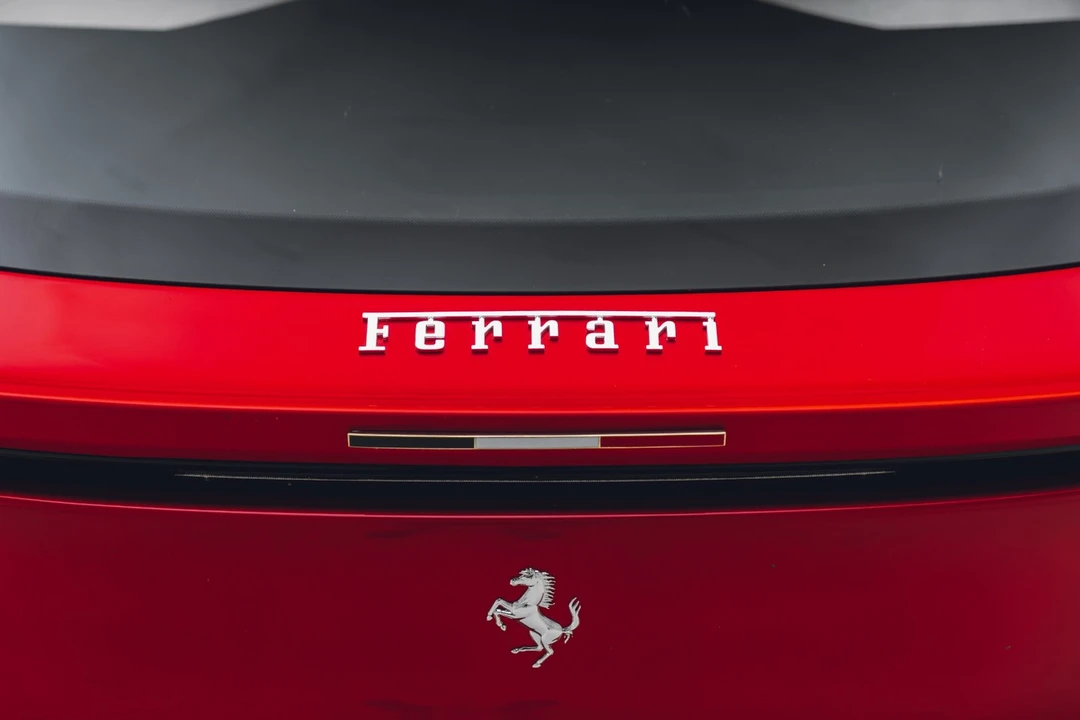 2024 Ferrari Purosangue - Image 14 of 31