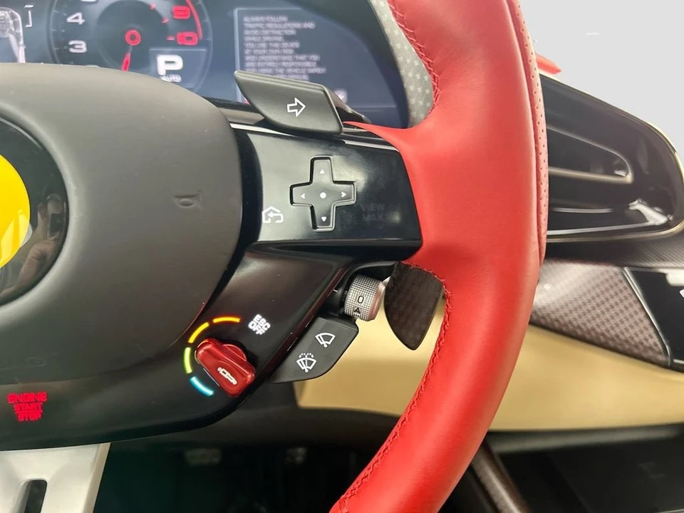 2024 Ferrari Purosangue - Image 12 of 31