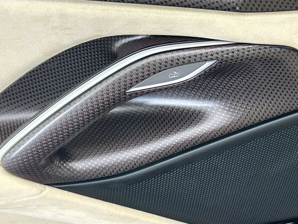 2024 Ferrari Purosangue - Image 21 of 31