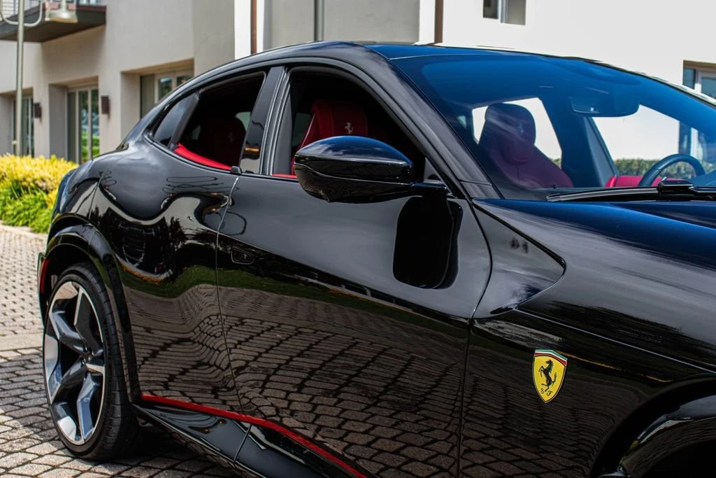 2024 Ferrari Purosangue - Image 14 of 31