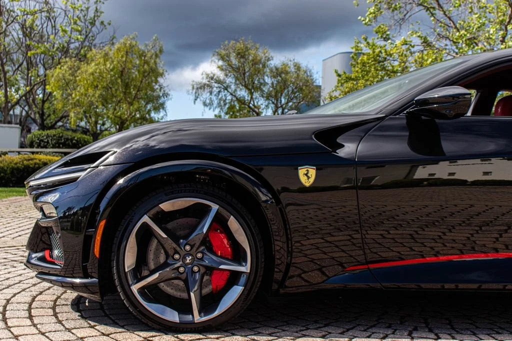 2024 Ferrari Purosangue - Image 28 of 31