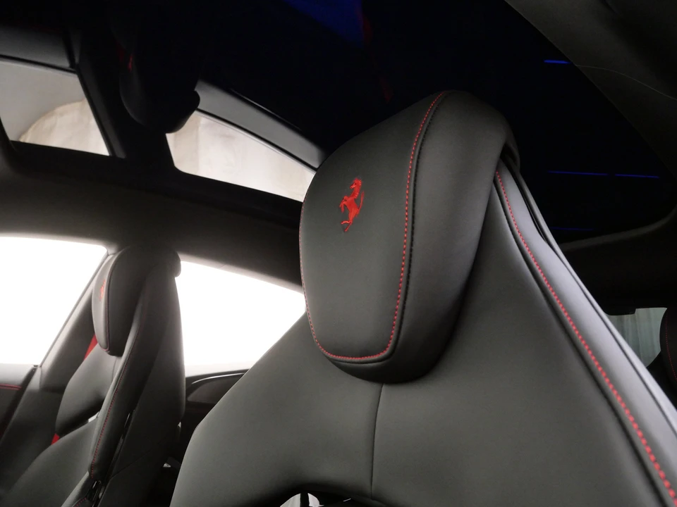 2024 Ferrari Purosangue - Image 22 of 30