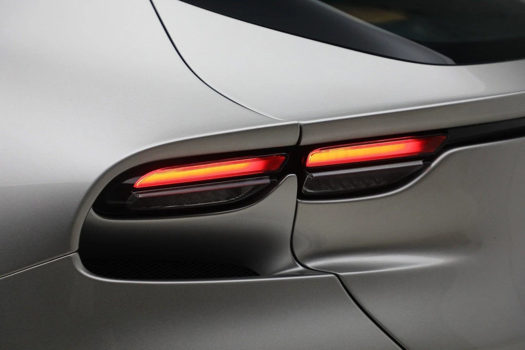 2024 Ferrari Purosangue - Image 27 of 29