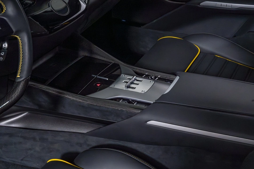 2024 Ferrari Purosangue - Image 21 of 31