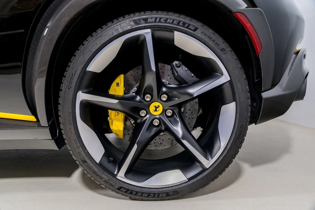 2024 Ferrari Purosangue - Image 13 of 31