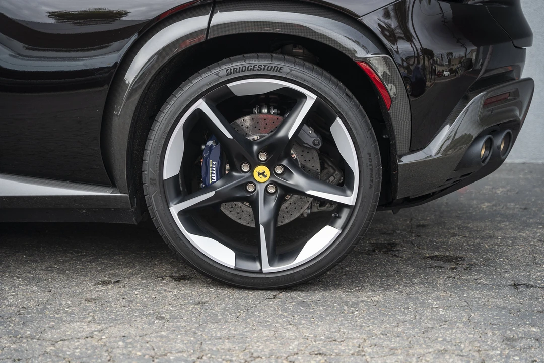 2024 Ferrari Purosangue - Image 15 of 31