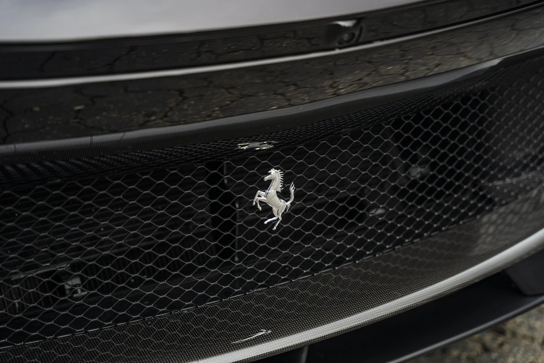 2024 Ferrari Purosangue - Image 19 of 31