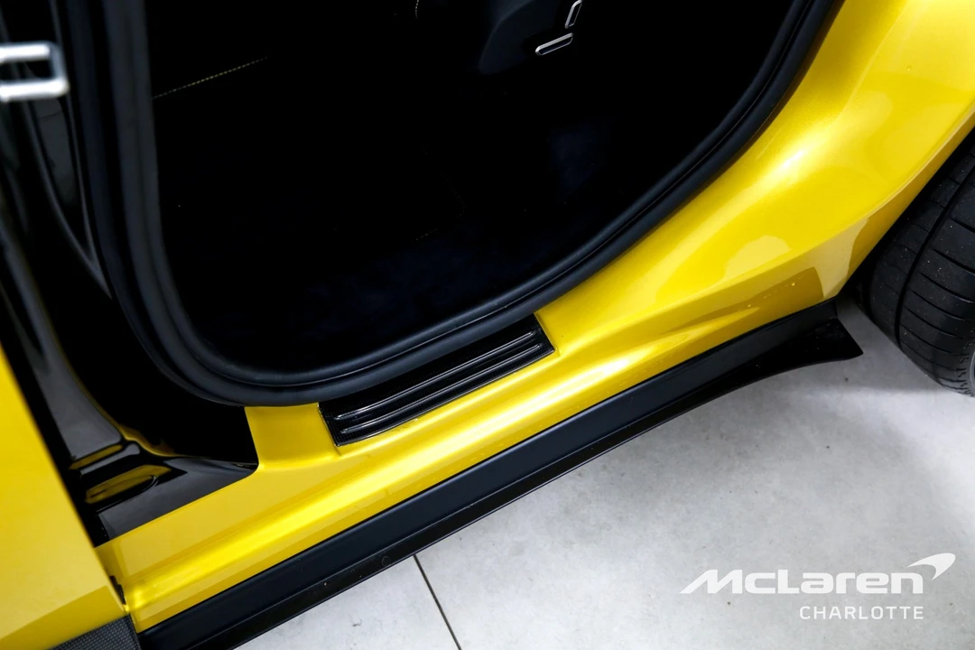 2024 Ferrari Purosangue - Image 20 of 21