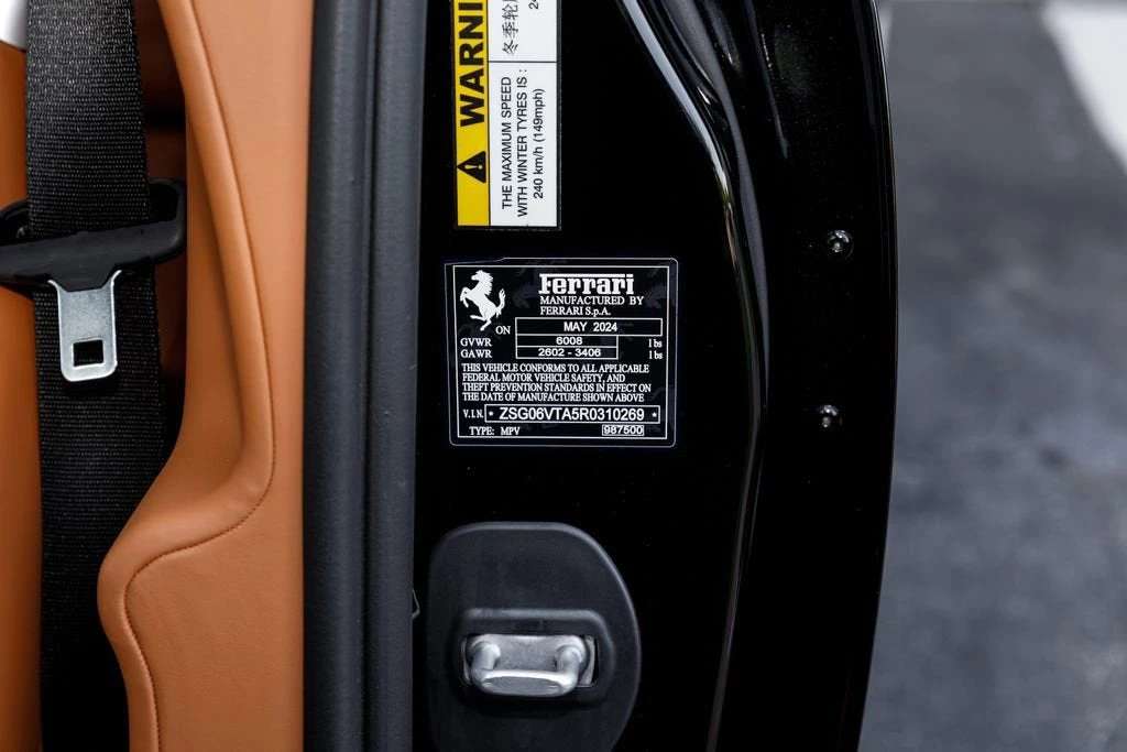 2024 Ferrari Purosangue - Image 26 of 31