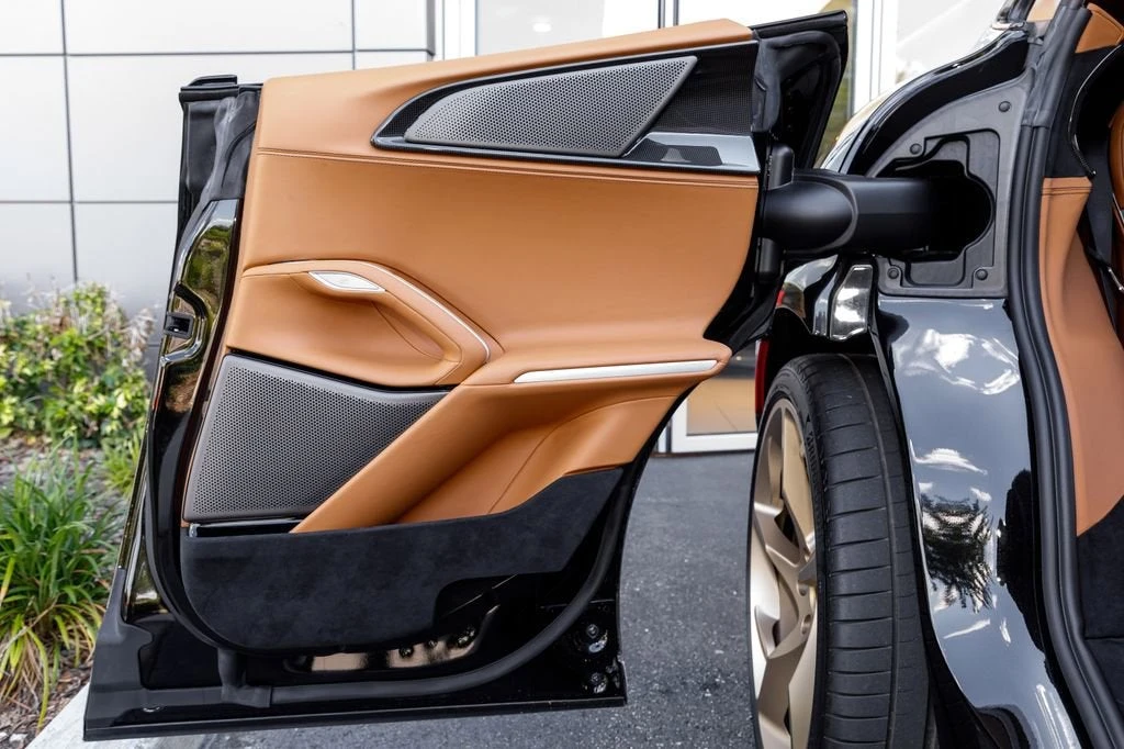 2024 Ferrari Purosangue - Image 16 of 31