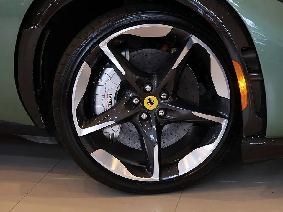 2024 Ferrari Purosangue - Image 10 of 31