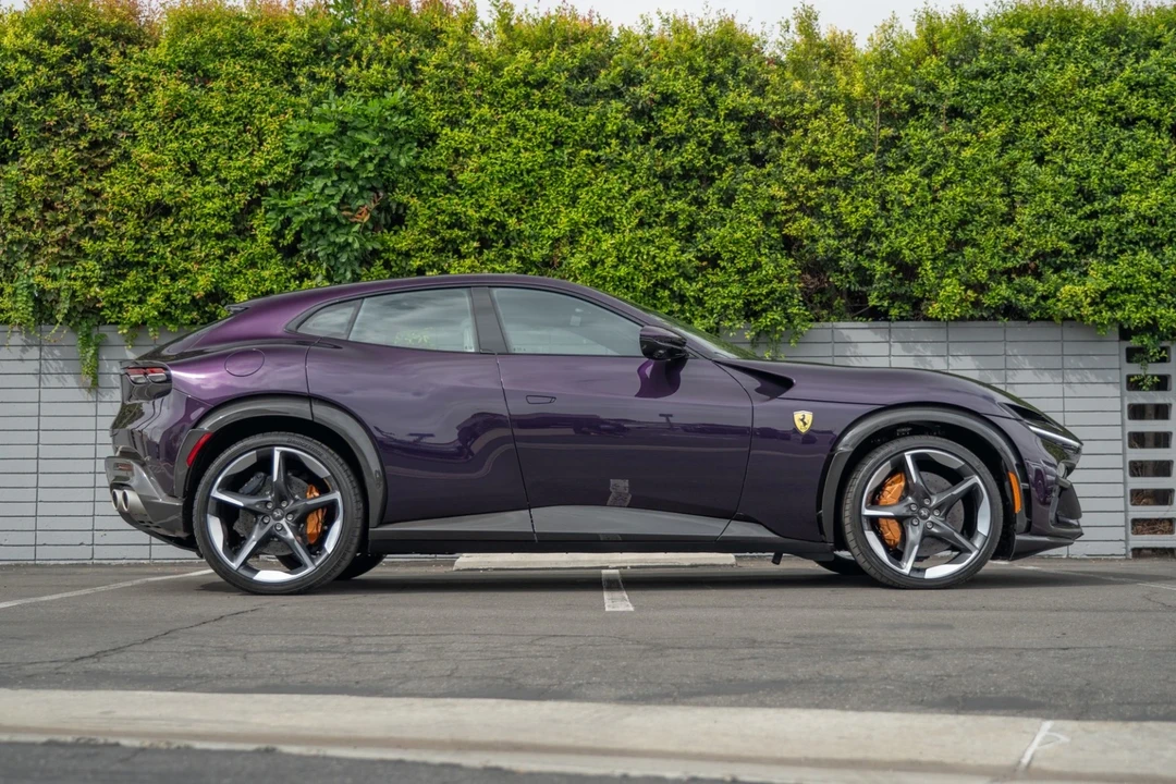 2024 Ferrari Purosangue - Image 9 of 21