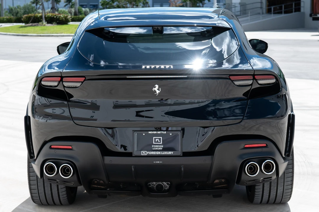 2024 Ferrari Purosangue - Image 5 of 31