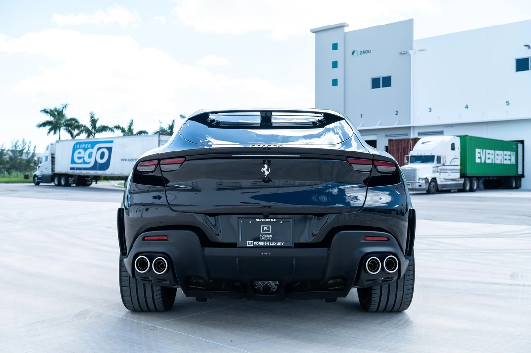 2024 Ferrari Purosangue - Image 11 of 31