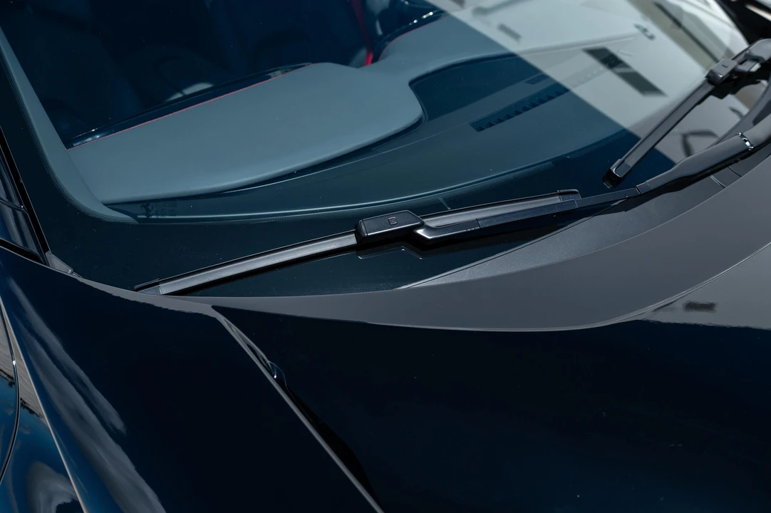 2024 Ferrari Purosangue - Image 22 of 31