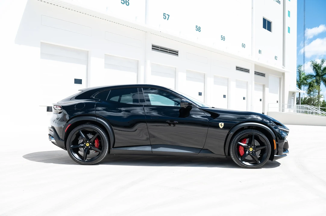 2024 Ferrari Purosangue - Image 12 of 31