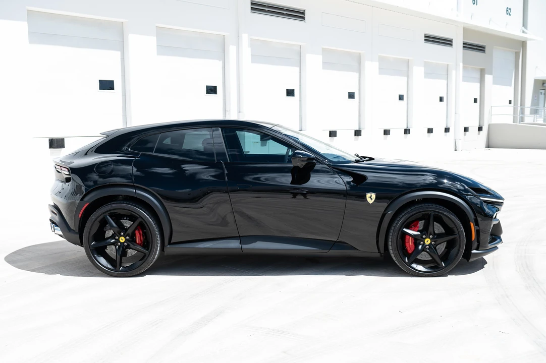 2024 Ferrari Purosangue - Image 13 of 31