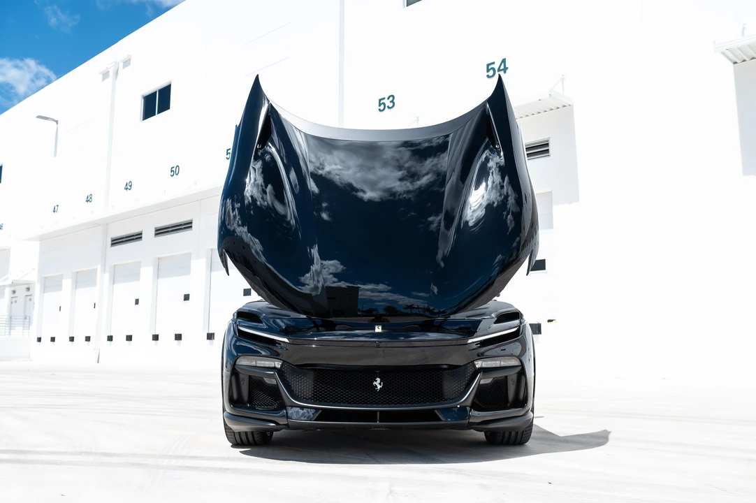 2024 Ferrari Purosangue - Image 15 of 31