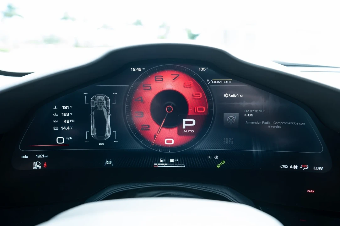 2024 Ferrari Purosangue - Image 19 of 21