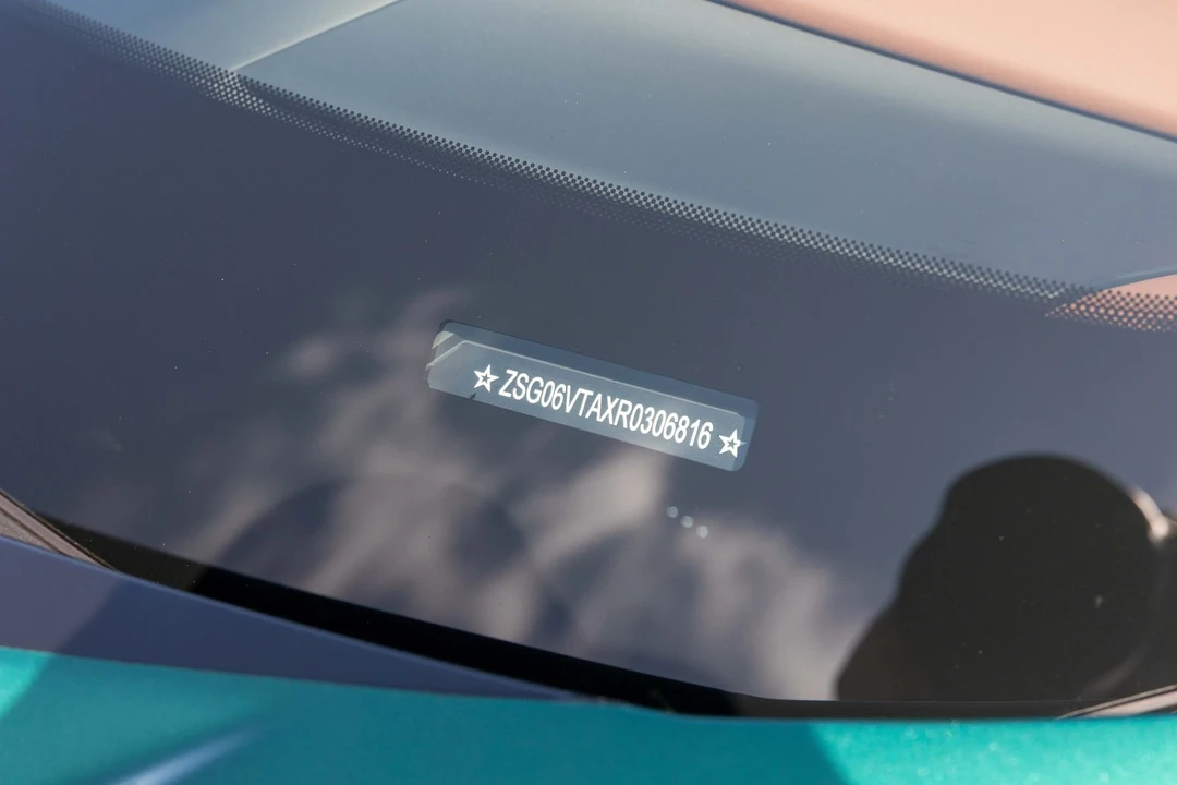 2024 Ferrari Purosangue - Image 8 of 21